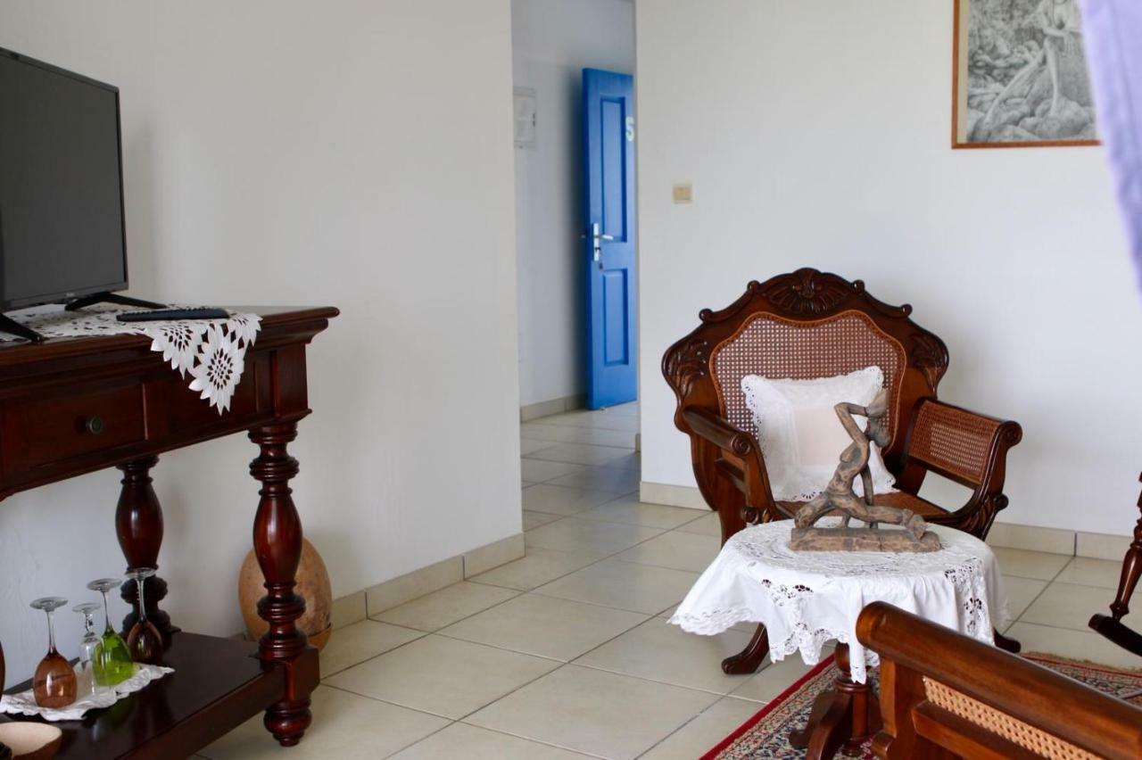 Bed & Breakfast 6 Suites Piscine Et Plage Pointe Faula Le Vauclin Extérieur photo