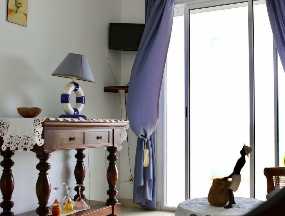 Bed & Breakfast 6 Suites Piscine Et Plage Pointe Faula Le Vauclin Extérieur photo